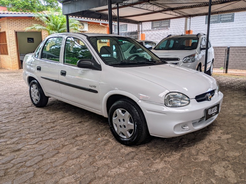 CHEVROLET CLASSIC 1.0 LIFE 8V 2007/2008 RICARDO VEÍCULOS TEUTÔNIA / Carros no Vale