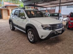 RENAULT DUSTER DYNAMIQUE 2.0 FLEX 16V AUT. 2013/2014 RICARDO VEÍCULOS TEUTÔNIA / Carros no Vale