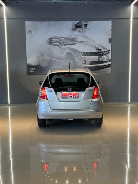 HONDA FIT 1.4 LX 16V 2010/2010 JM AUTOMÓVEIS VENÂNCIO AIRES / Carros no Vale