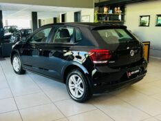 VOLKSWAGEN POLO 1.0 MPI 2018/2018 JOÃO CARROS MULTIMARCAS GUAPORÉ / Carros no Vale