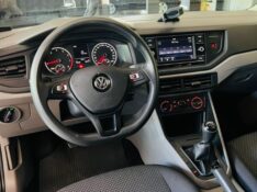 VOLKSWAGEN POLO 1.0 MPI 2018/2018 JOÃO CARROS MULTIMARCAS GUAPORÉ / Carros no Vale