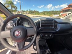 FIAT UNO 1.0 ATTRACTIVE 8V 2021/2021 ELY AUTOMÓVEIS LAJEADO / Carros no Vale