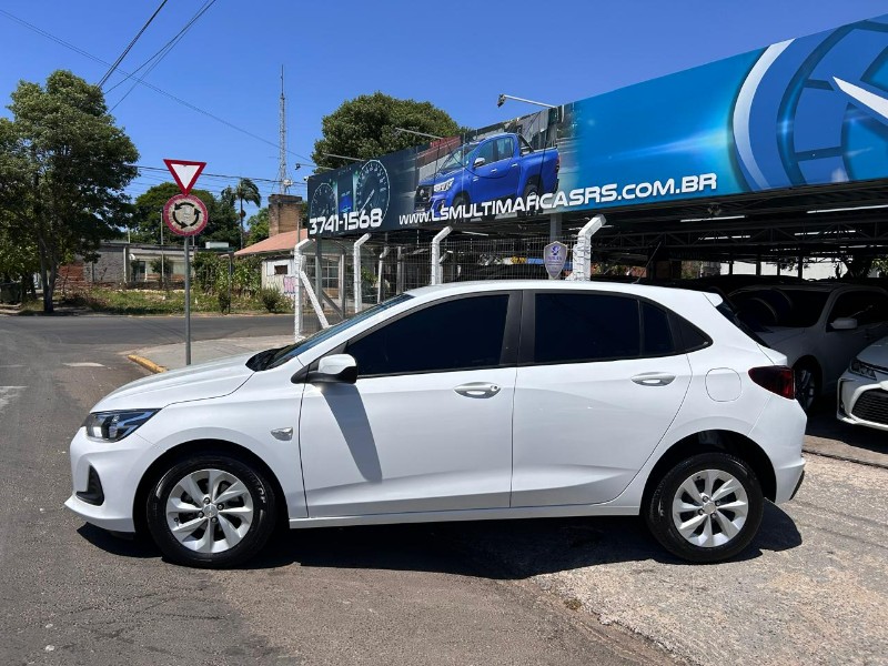 CHEVROLET ONIX HATCH LT 1.0 12V TB MEC. 2022/2022 LS MULTIMARCAS VENÂNCIO AIRES / Carros no Vale