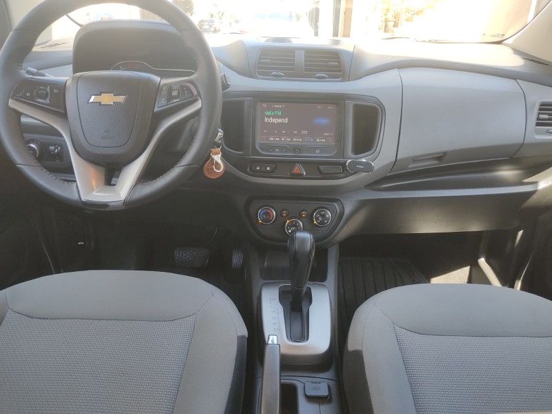 CHEVROLET SPIN LTZ 1.8 2015/2016 ALTERNATIVA VEÍCULOS LAJEADO / Carros no Vale