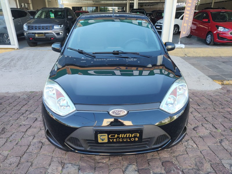 FORD FIESTA 1.6 CLASS HATCH 8V /2011 CHIMA VEÍCULOS VENÂNCIO AIRES / Carros no Vale