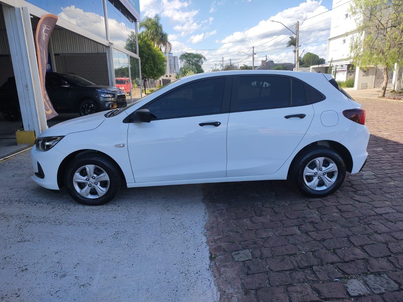 CHEVROLET ONIX 1.0 12V /2022 CHIMA VEÍCULOS VENÂNCIO AIRES / Carros no Vale