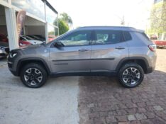 JEEP COMPASS 2.0 16V DIESEL TRAILHAWK 4X4 AUTOMÁTICO /2018 CHIMA VEÍCULOS VENÂNCIO AIRES / Carros no Vale