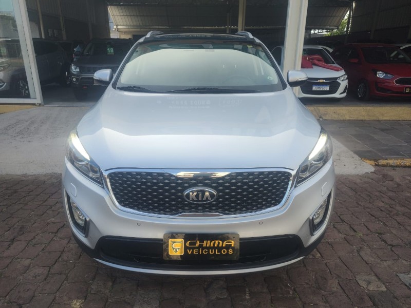 KIA SORENTO 3.3 EX V6 24V GASOLINA 4P 7 LUGARES AUTOMATICO /2016 CHIMA VEÍCULOS VENÂNCIO AIRES / Carros no Vale