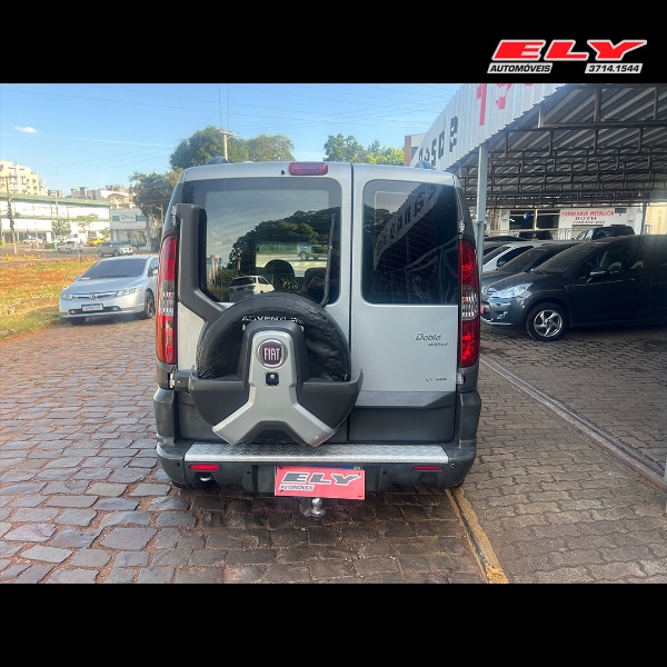 FIAT DOBLO 1.8 ADVENTURE LOCKER 8V - 2011