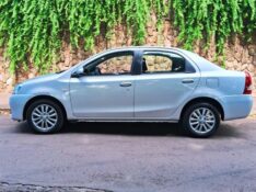 TOYOTA ETIOS 1.5 XLS 2014/2014 STOPCAR MULTIMARCAS ESTRELA / Carros no Vale