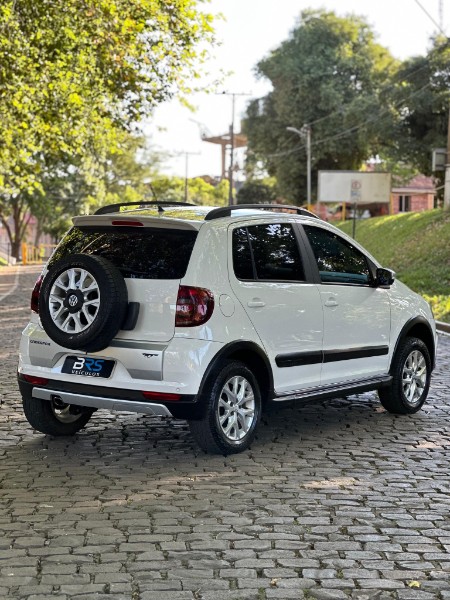 VOLKSWAGEN CROSSFOX 1.6 MI TOTAL 8V 2014/2014 BRS VEÍCULOS BOM RETIRO DO SUL / Carros no Vale