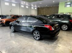 NISSAN VERSA 1.6 16V SL 2017/2018 M&C AUTOMÓVEIS CAXIAS DO SUL / Carros no Vale