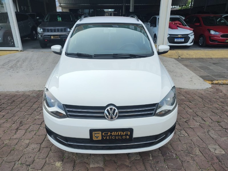 VOLKSWAGEN SPACEFOX 1.6 MI TREND /2011 CHIMA VEÍCULOS VENÂNCIO AIRES / Carros no Vale