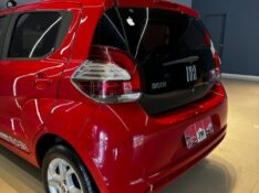 FIAT MOBI LIKE 1.0 FIRE FLEX 5P. 2016/2017 JM AUTOMÓVEIS VENÂNCIO AIRES / Carros no Vale