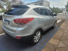 HYUNDAI IX35 2.0 16V 2WD FLEX AUT. 2011/2012 ADRIANO VEÍCULOS CRUZEIRO DO SUL / Carros no Vale