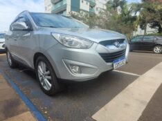 HYUNDAI IX35 2.0 16V 2WD FLEX AUT. 2011/2012 ADRIANO VEÍCULOS CRUZEIRO DO SUL / Carros no Vale