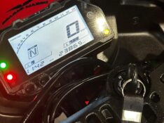 YAMAHA YZF-R3 /2022 EXCLUSIVO VEÍCULOS SANTA CRUZ DO SUL / Carros no Vale