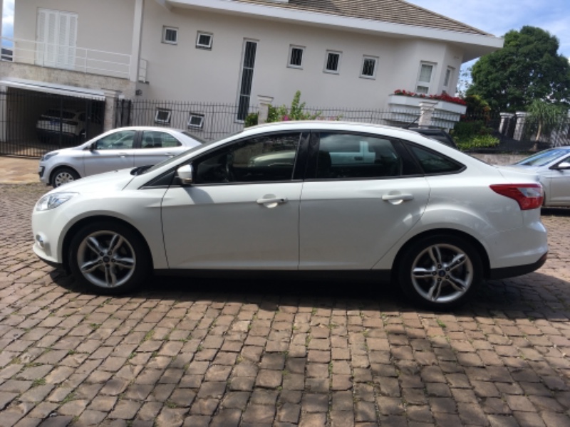 FORD FOCUS SEDAN 2.0 16V/2.0 16V FLEX 4P AUT. - 2015