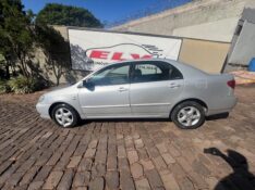 TOYOTA COROLLA 1.8 XEI 16V GASOLINA 4P MANUAL 2005/2005 ELY AUTOMÓVEIS LAJEADO / Carros no Vale