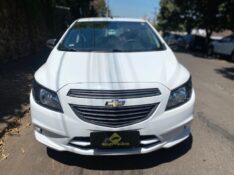 CHEVROLET ONIX JOY 1.0 2019/2019 ESTAÇÃO DO CARRO ESTRELA / Carros no Vale