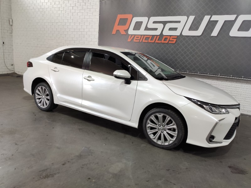 TOYOTA COROLLA XEI 2.0 2023/2023 ROSAUTO VEÍCULOS VENÂNCIO AIRES / Carros no Vale