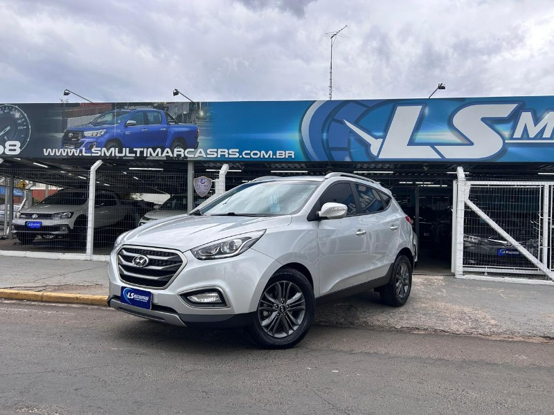 HYUNDAI IX35 GL 2.0 16V 2WD FLEX 2017/2018 LS MULTIMARCAS VENÂNCIO AIRES / Carros no Vale