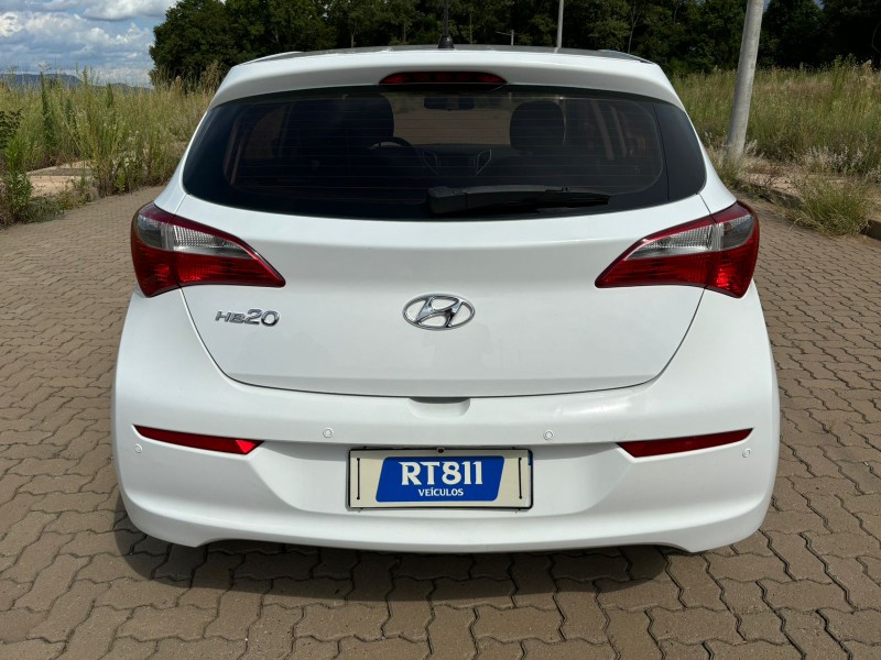 HYUNDAI HB20 1.0 COMFORT /2016 RT 811 VEÍCULOS ARROIO DO MEIO / Carros no Vale