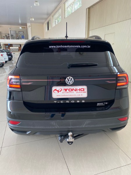 VOLKSWAGEN T-CROSS 1.0 200 TSI 2020 2019/2020 TONHO AUTOMÓVEIS LAJEADO / Carros no Vale