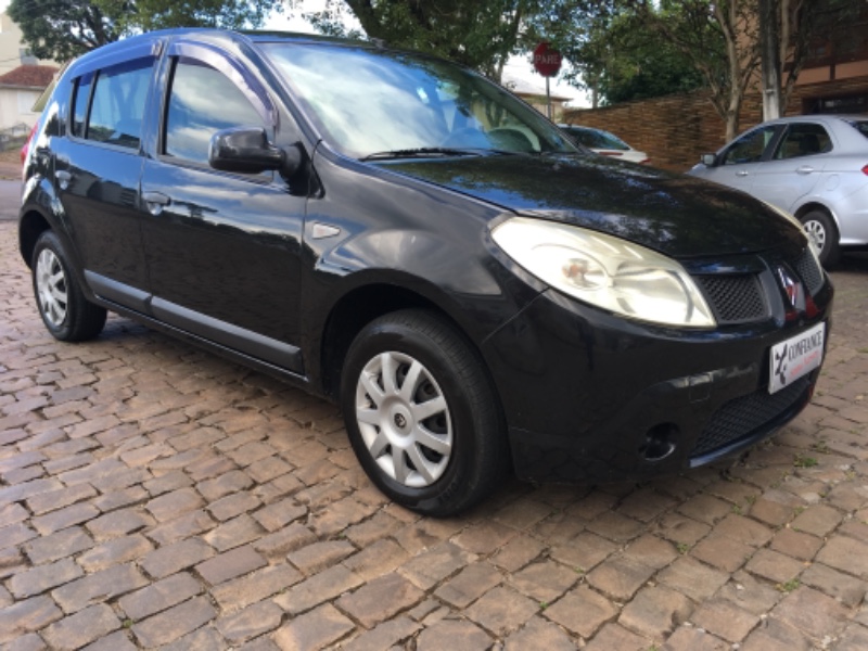 RENAULT SANDERO 1.0 EXPRESSION 12V FLEX 4P MANUAL - 2011