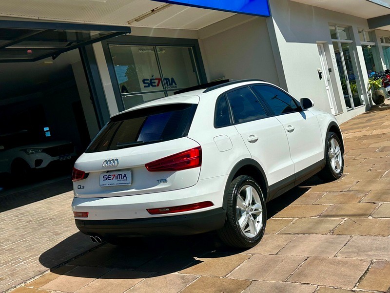 AUDI Q3 AMBIENTE STRONIC 1.4 TFSI 2016/2016 SÉTIMA VEÍCULOS GUAPORÉ / Carros no Vale