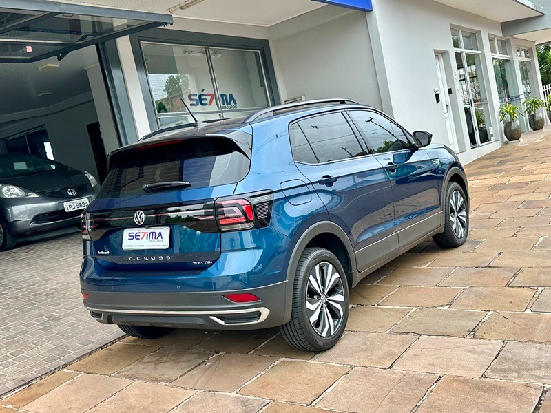 VOLKSWAGEN T-CROSS COMFORTLINE 200 TSI 2020/2021 SÉTIMA VEÍCULOS GUAPORÉ / Carros no Vale