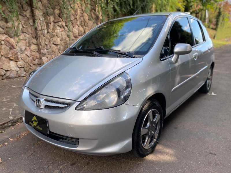 HONDA FIT LX 1.4 2007/2008 ESTAÇÃO DO CARRO ESTRELA / Carros no Vale