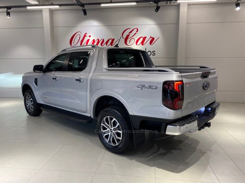 FORD RANGER 3.0 LIMITED 4X4 CD V6 TURBO 2024/2024 ÓTIMA CAR FLORES DA CUNHA / Carros no Vale