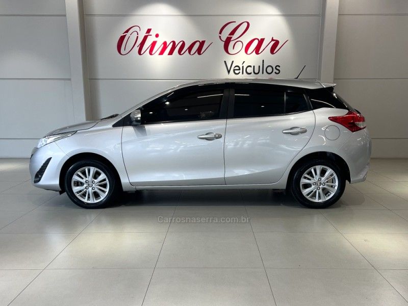 TOYOTA YARIS 1.3 16V XL PLUS TECH MULTIDRIVE17 2018/2019 ÓTIMA CAR FLORES DA CUNHA / Carros no Vale