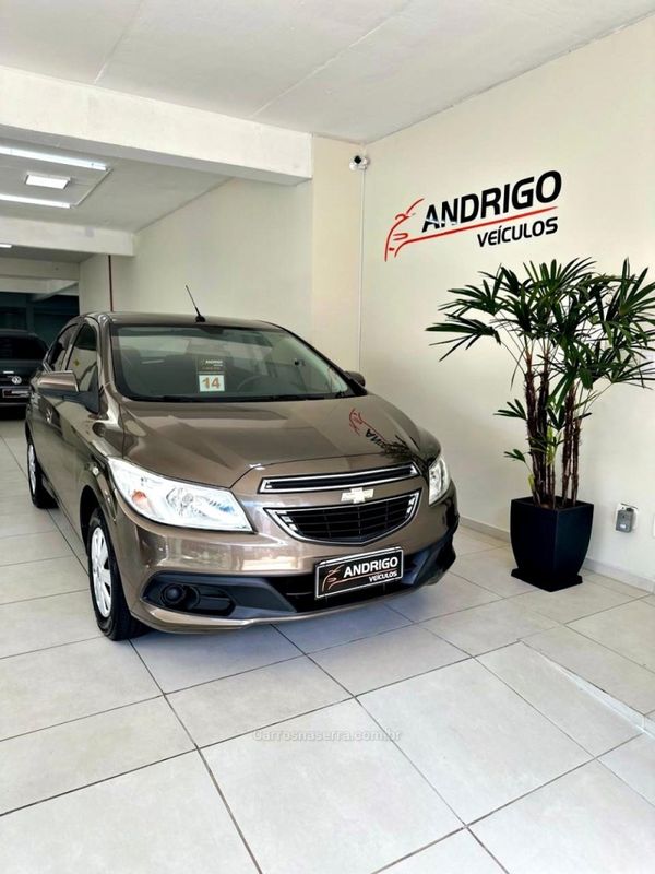 CHEVROLET ONIX 1.0 LT PLUS 8V 2014/2014 ANDRIGO VEÍCULOS CAXIAS DO SUL / Carros no Vale