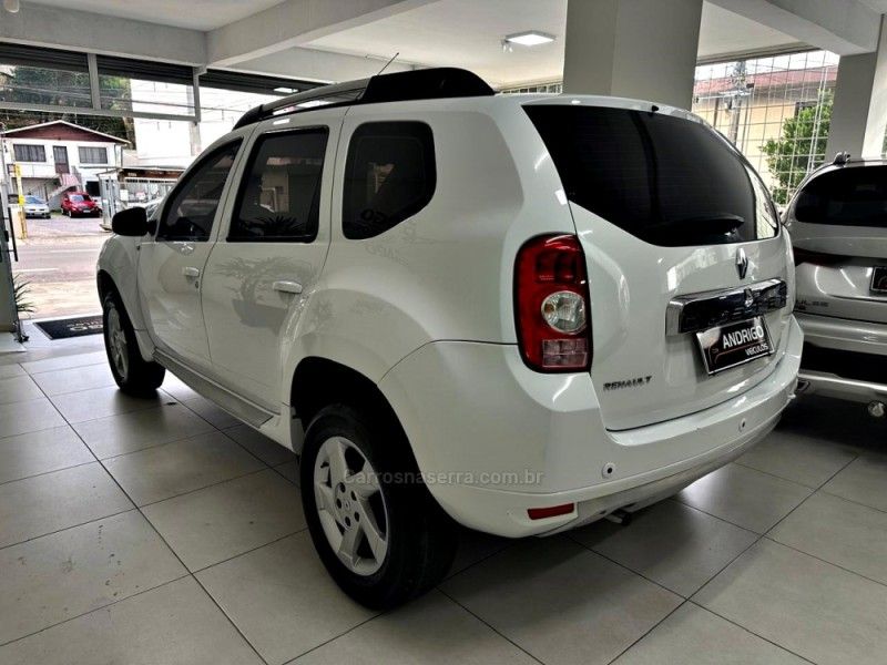 RENAULT DUSTER 1.6 DYNAMIQUE 4X2 16V 2012/2013 ANDRIGO VEÍCULOS CAXIAS DO SUL / Carros no Vale