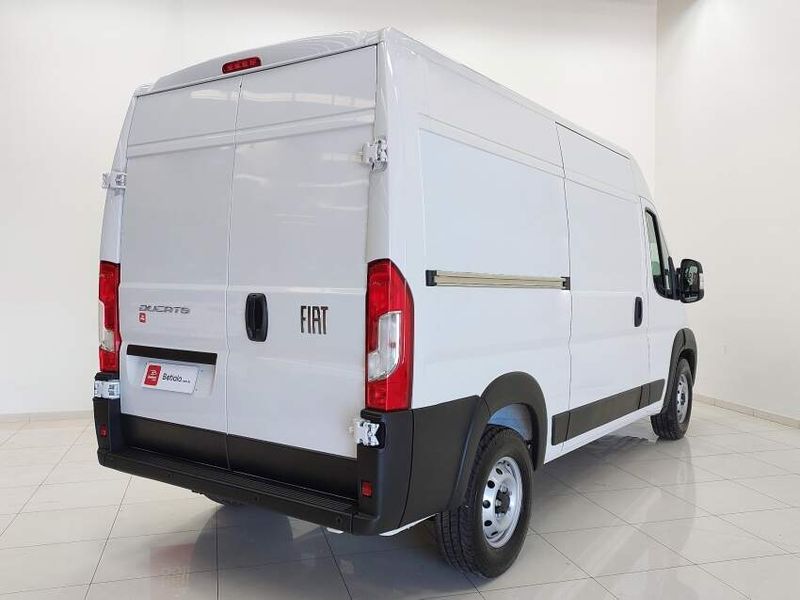 Fiat DUCATO 2.2 BLUEHDI DIESEL CARGO MANUAL 2025/2025 BETIOLO NOVOS E SEMINOVOS LAJEADO / Carros no Vale