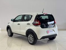 Fiat MOBI 1.0 EVO FLEX LIKE MANUAL 2022/2023 BETIOLO NOVOS E SEMINOVOS LAJEADO / Carros no Vale