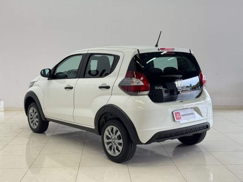 Fiat MOBI 1.0 EVO FLEX LIKE MANUAL 2022/2023 BETIOLO NOVOS E SEMINOVOS LAJEADO / Carros no Vale