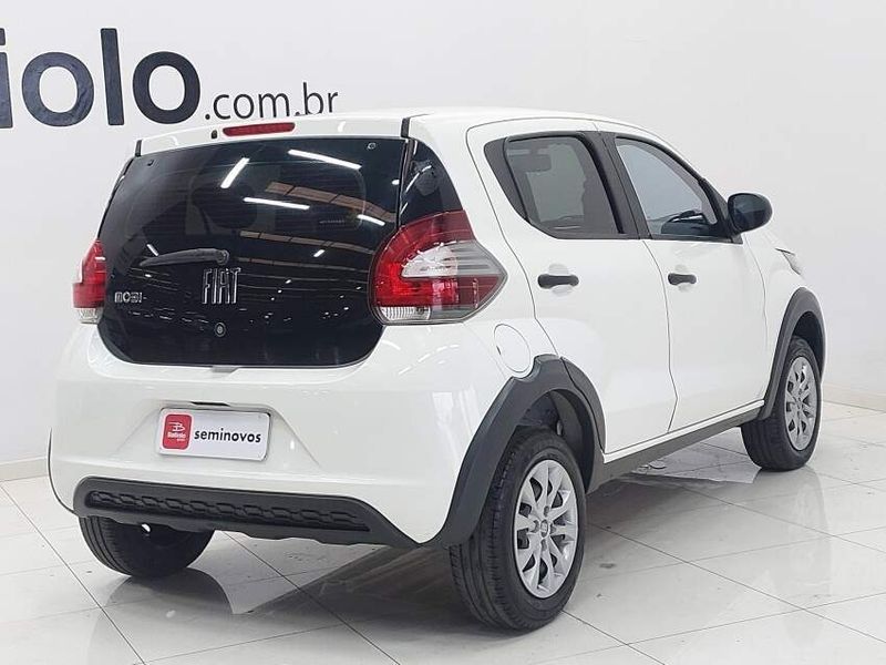 Fiat MOBI 1.0 EVO FLEX LIKE MANUAL 2020/2021 BETIOLO NOVOS E SEMINOVOS LAJEADO / Carros no Vale