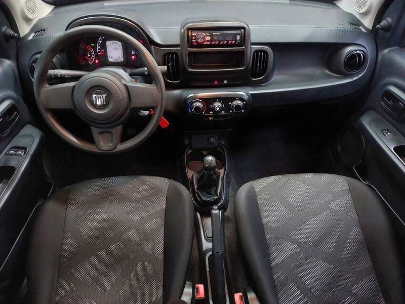 Fiat MOBI 1.0 EVO FLEX LIKE MANUAL 2020/2021 BETIOLO NOVOS E SEMINOVOS LAJEADO / Carros no Vale