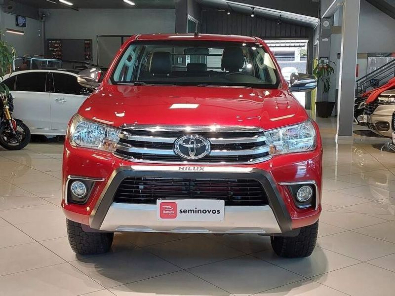 Toyota HILUX 2.8 SRV 4X4 CD 16V DIESEL 4P AUTOMÁTICO 2016/2016 BETIOLO NOVOS E SEMINOVOS LAJEADO / Carros no Vale