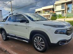 Fiat TORO 2.0 16V TURBO DIESEL VOLCANO 4WD AT9 2019/2019 CAMINHÕES & CAMIONETAS PASSO FUNDO / Carros no Vale