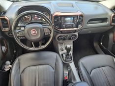 Fiat TORO 2.0 16V TURBO DIESEL VOLCANO 4WD AT9 2019/2019 CAMINHÕES & CAMIONETAS PASSO FUNDO / Carros no Vale