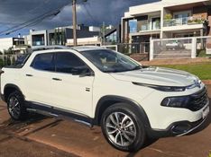 Fiat TORO 2.0 16V TURBO DIESEL VOLCANO 4WD AT9 2019/2019 CAMINHÕES & CAMIONETAS PASSO FUNDO / Carros no Vale