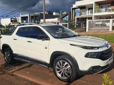 Fiat TORO 2.0 16V TURBO DIESEL VOLCANO 4WD AT9 2019/2019 CAMINHÕES & CAMIONETAS PASSO FUNDO / Carros no Vale