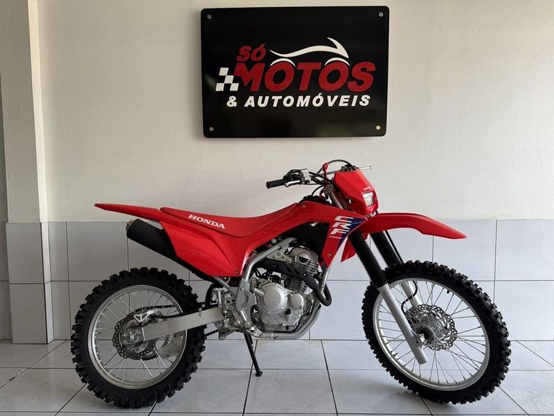 Honda Motos CRF 250F 2025 SÓ MOTOS E AUTOMÓVEIS SANTA CRUZ DO SUL / Carros no Vale