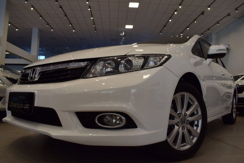 Honda CIVIC SEDAN LXR 2014 DINAMICA-CAR VENÂNCIO AIRES / Carros no Vale