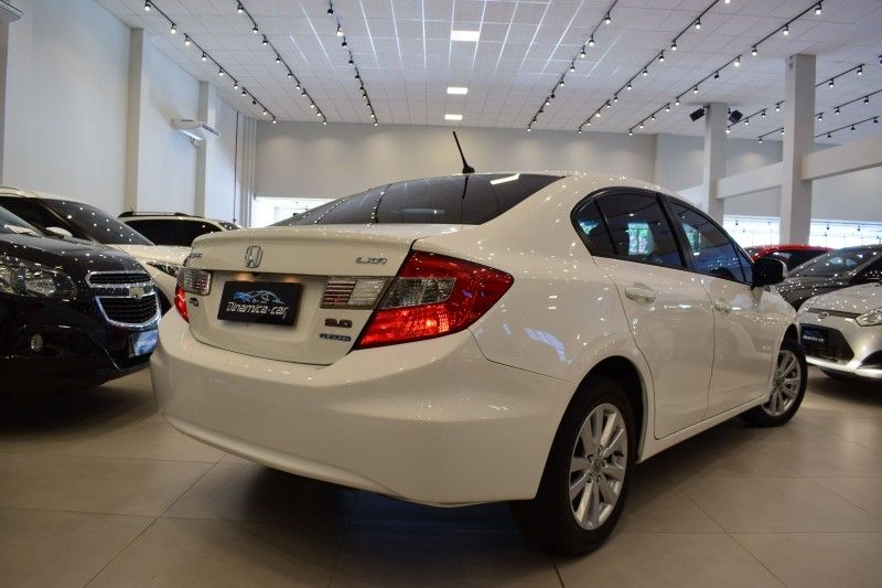 Honda CIVIC SEDAN LXR 2014 DINAMICA-CAR VENÂNCIO AIRES / Carros no Vale