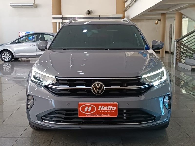 Volkswagen NIVUS HIGHLINE 1.0 200 TSI 2022 HÉLIO AUTOMÓVEIS LAJEADO / Carros no Vale